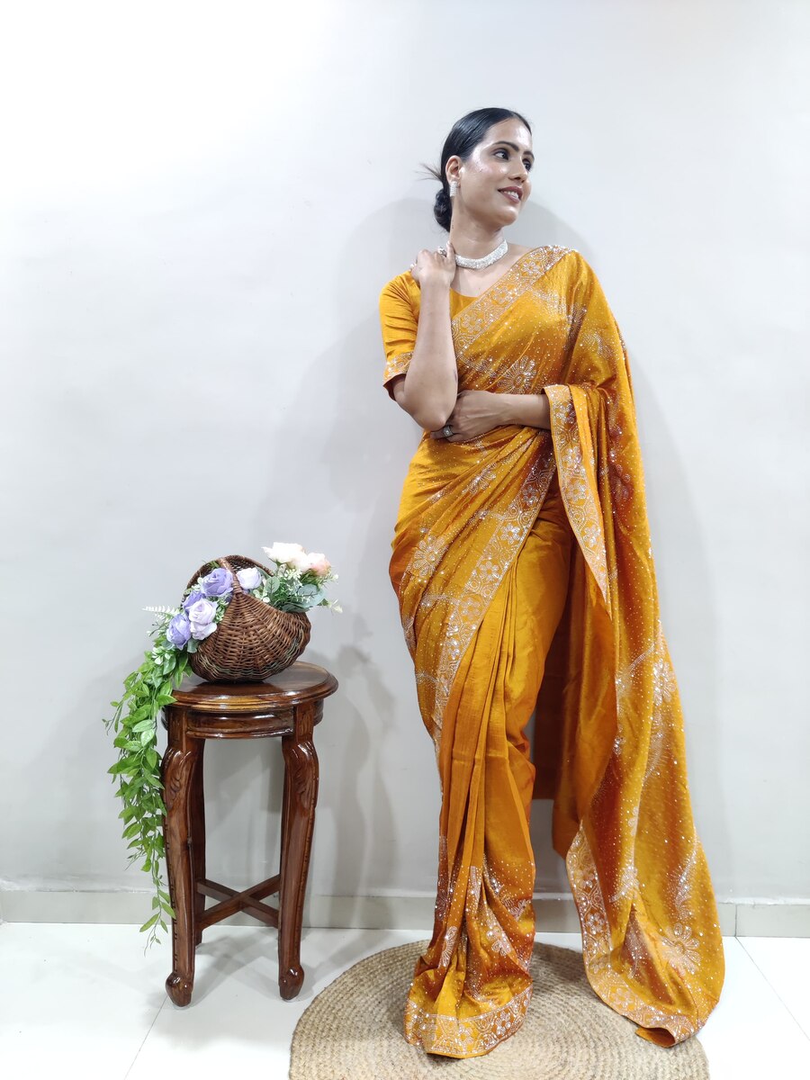 Ready to wear sari –